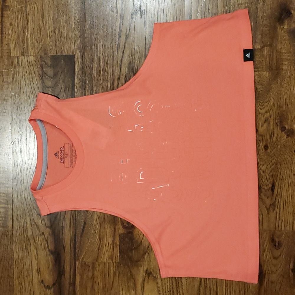 Womens Adidas Go-To Performance crop tshirt size S
